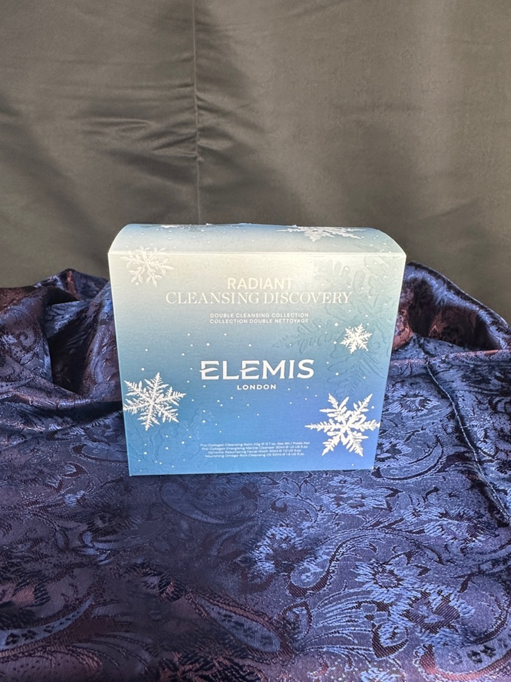 ELEMIS London  Radiant Cleansing Discovery Set